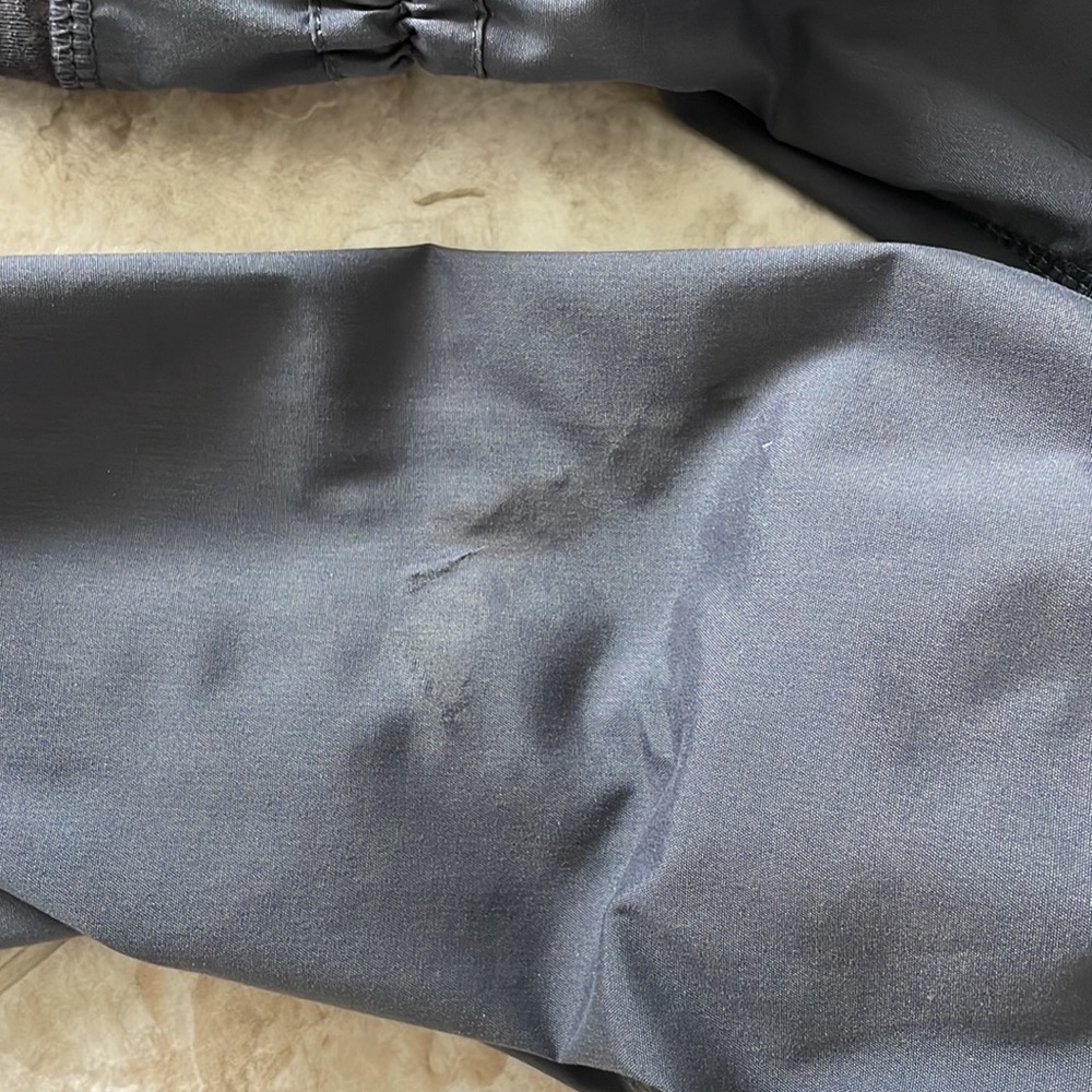 Lululemon Resolution jacket - Picture 3 of 3